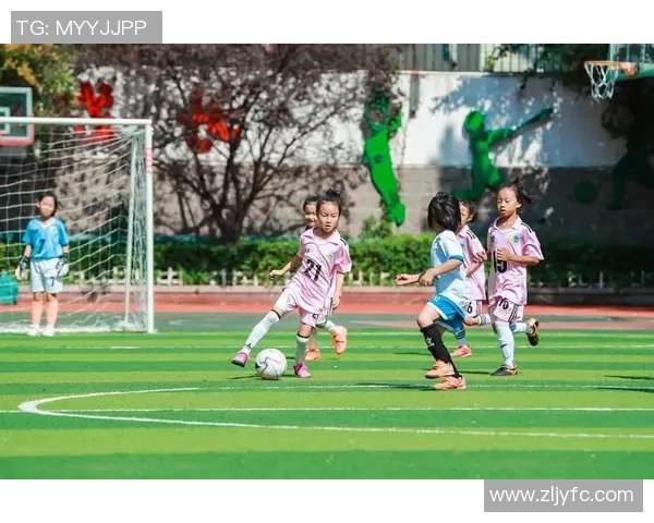 小学足球比赛精彩瞬间回顾让孩子们在绿茵场上尽情展现风采